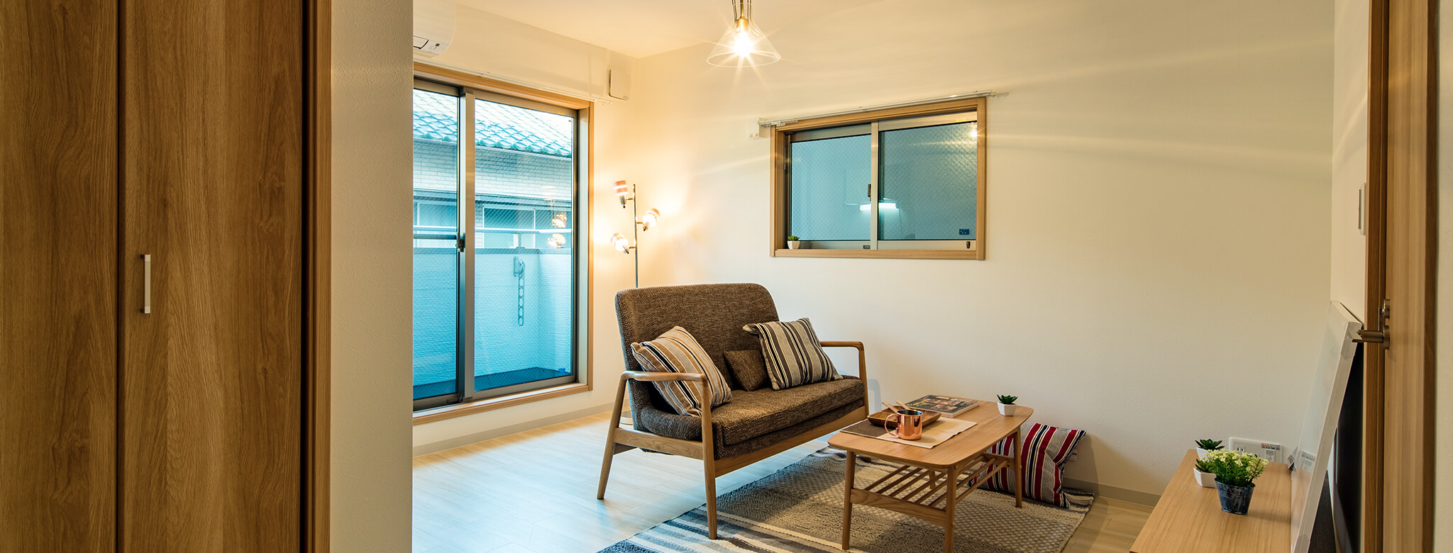 内装 | REJ株式会社